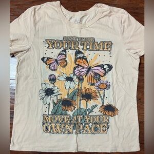 Zoe+Liv Tshirt L 🌸